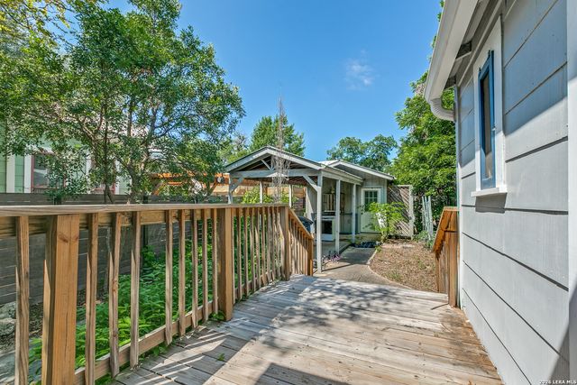 325 CEDAR ST, San Antonio, TX 78210