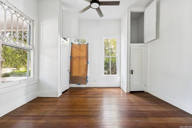 325 CEDAR ST, San Antonio, TX 78210