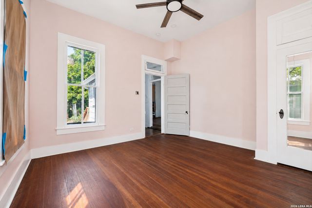 325 CEDAR ST, San Antonio, TX 78210