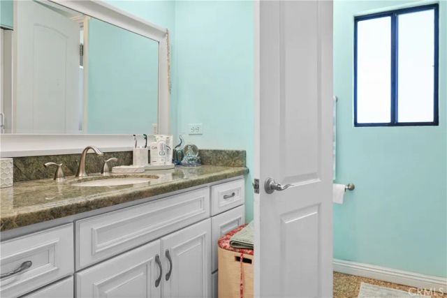 14239 Sherman Way 3, Van Nuys, CA 91405