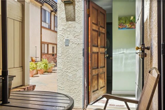 14239 Sherman Way 3, Van Nuys, CA 91405