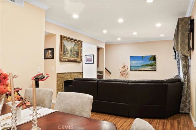 14239 Sherman Way 3, Van Nuys, CA 91405