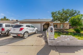 7035 W WINDSOR Boulevard, Glendale, AZ 85303