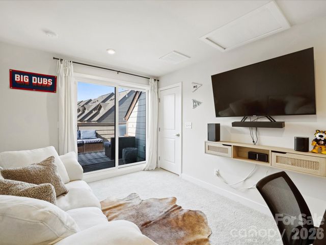 4746 Chastain Avenue, Charlotte, NC 28217