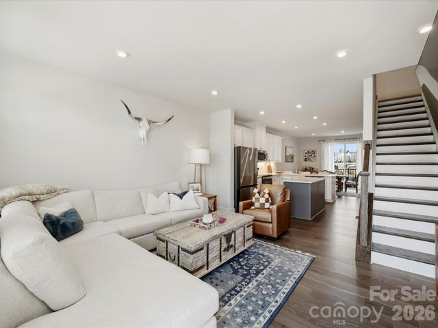 4746 Chastain Avenue, Charlotte, NC 28217