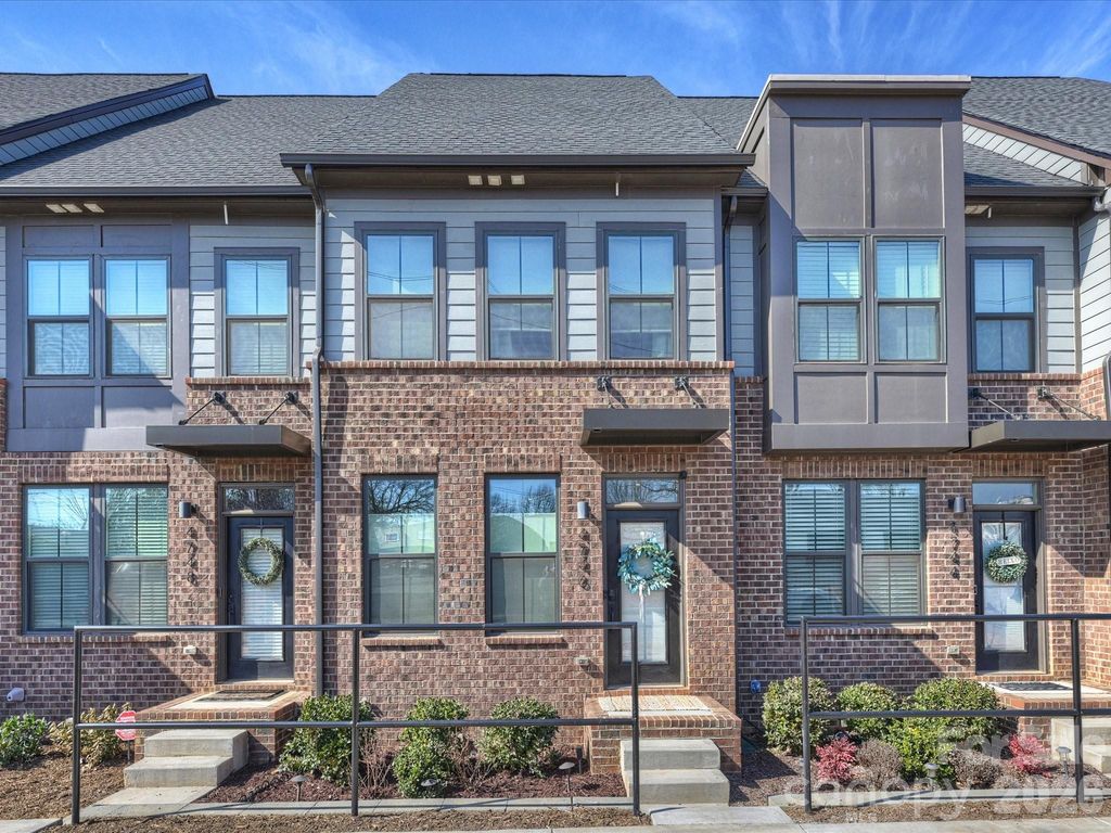 4746 Chastain Avenue, Charlotte, NC 28217