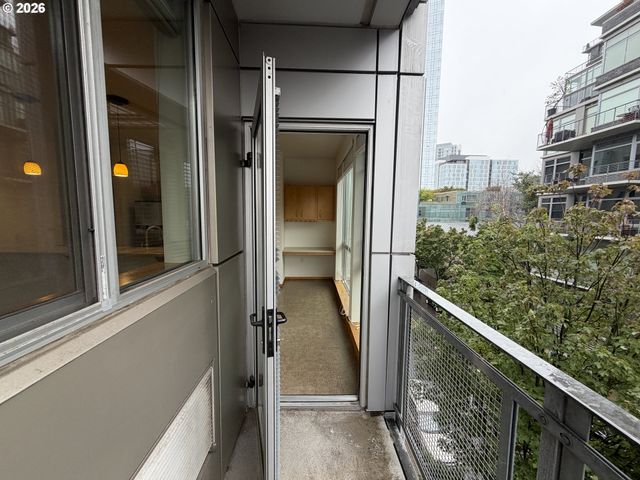 1125 Nw 9TH Ave 321, Portland, OR 97209