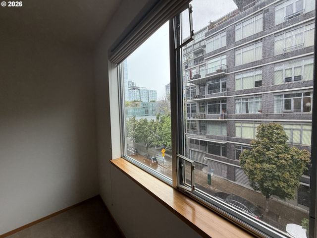 1125 Nw 9TH Ave 321, Portland, OR 97209