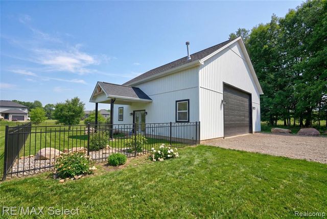 300 Regional Way, Imlay City, MI 48444