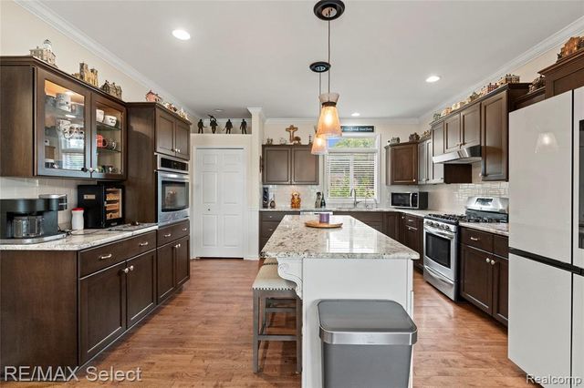 300 Regional Way, Imlay City, MI 48444