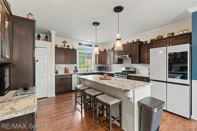 300 Regional Way, Imlay City, MI 48444