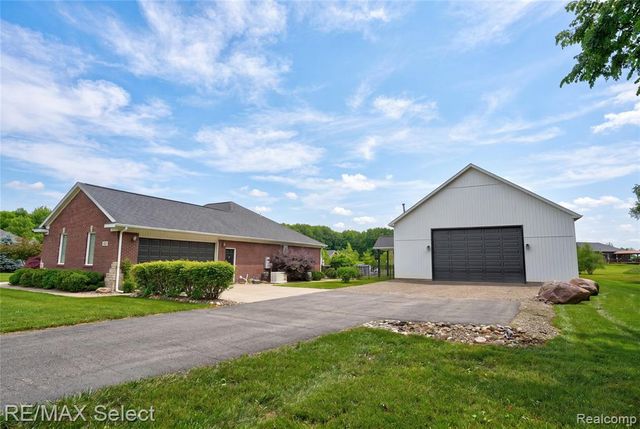 300 Regional Way, Imlay City, MI 48444