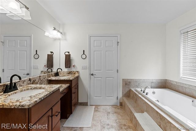 300 Regional Way, Imlay City, MI 48444