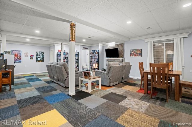 300 Regional Way, Imlay City, MI 48444