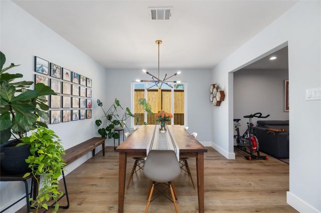 7619 Westwind Lane, Houston, TX 77071