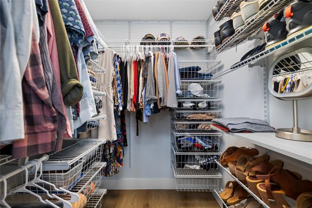 7619 Westwind Lane, Houston, TX 77071