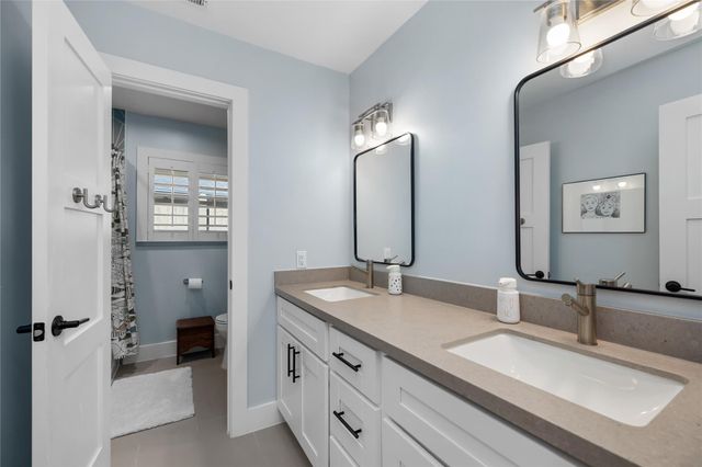 7619 Westwind Lane, Houston, TX 77071