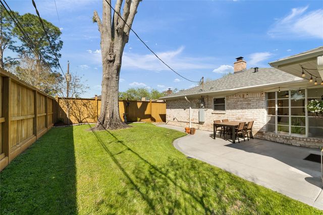 7619 Westwind Lane, Houston, TX 77071