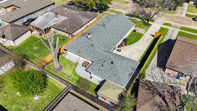 7619 Westwind Lane, Houston, TX 77071