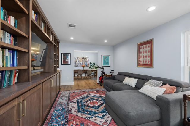 7619 Westwind Lane, Houston, TX 77071