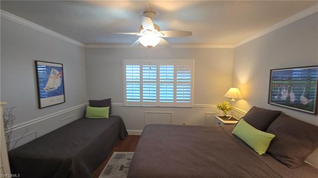 12945 Vanderbilt DR 402, Naples, FL 34110