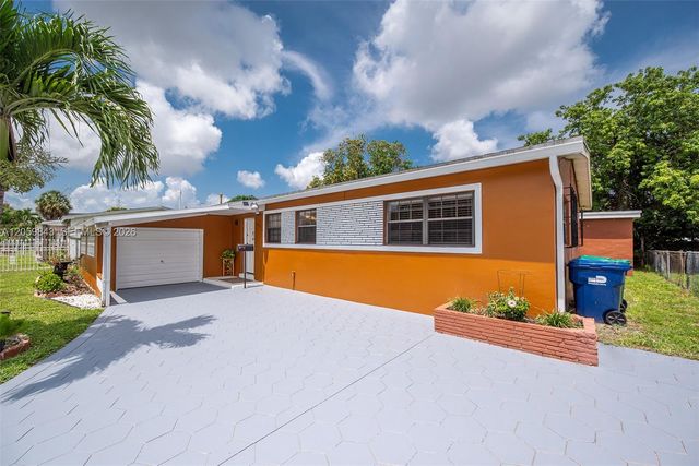 19401 NW 23rd Ave, Miami Gardens, FL 33056