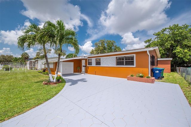 19401 NW 23rd Ave, Miami Gardens, FL 33056