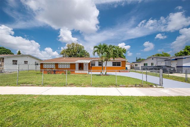 19401 NW 23rd Ave, Miami Gardens, FL 33056