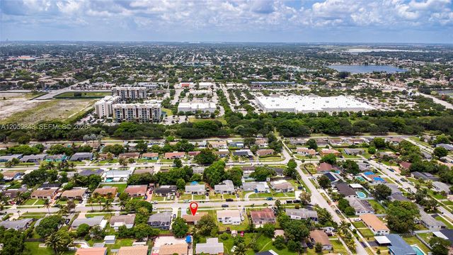 19401 NW 23rd Ave, Miami Gardens, FL 33056