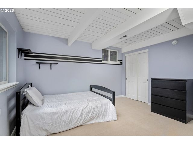 2800 RAINIER Pl, West Linn, OR 97068