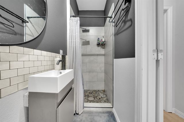 701 Overland Trail, Mckinney, TX 75071