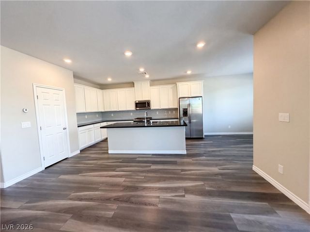 1418 Dire Wolf Avenue, North Las Vegas, NV 89084