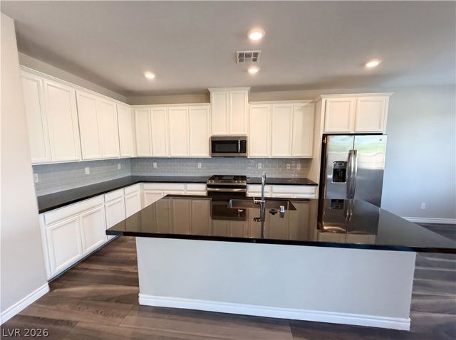 1418 Dire Wolf Avenue, North Las Vegas, NV 89084