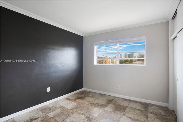 1020 SW 7th St 9, Miami, FL 33130