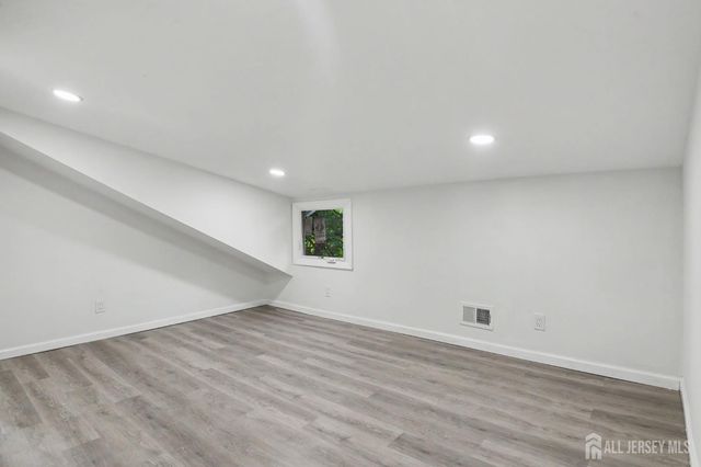 1433 Dogwood Drive, Piscataway, NJ 08854