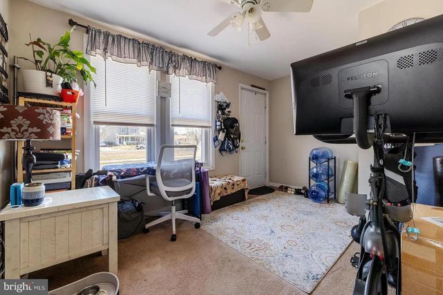 214 BILLINGSPORT RD, Paulsboro, NJ 08066