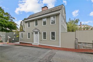 36 Church Street, Newport, RI 02840