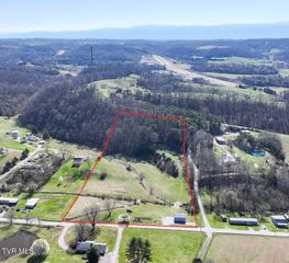 640 Twin Barns Road, Greeneville, TN 37743