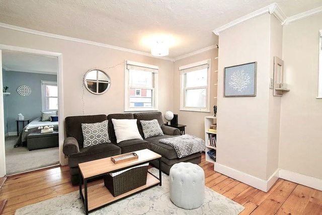 206 Bunker Hill St 3, Boston, MA 02129