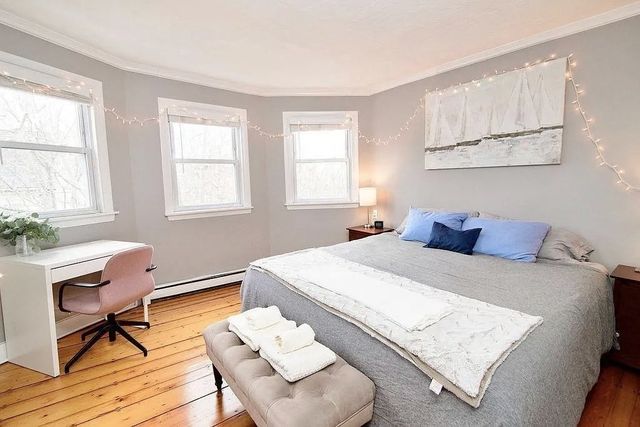 206 Bunker Hill St 3, Boston, MA 02129