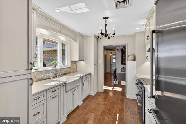 185 BLACK MATT RD, Douglassville, PA 19518