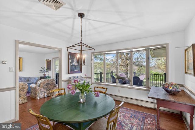 185 BLACK MATT RD, Douglassville, PA 19518