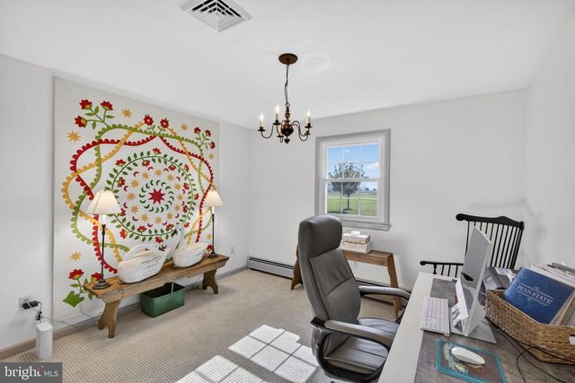 185 BLACK MATT RD, Douglassville, PA 19518