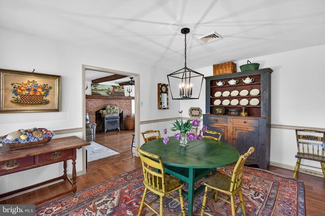 185 BLACK MATT RD, Douglassville, PA 19518