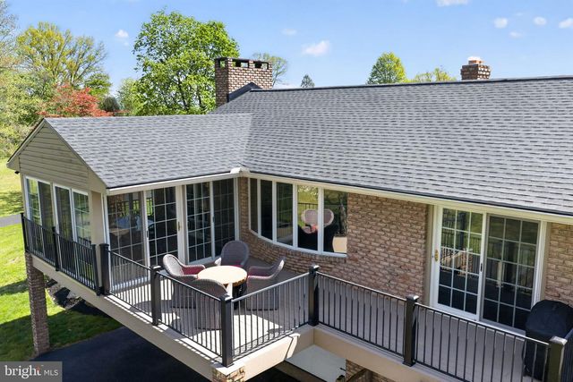 185 BLACK MATT RD, Douglassville, PA 19518