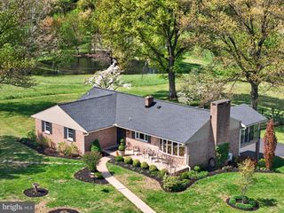 185 BLACK MATT RD, Douglassville, PA 19518