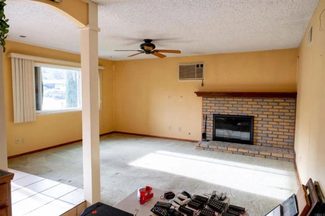 8048 Smokewood Dr, Santee, CA 92071