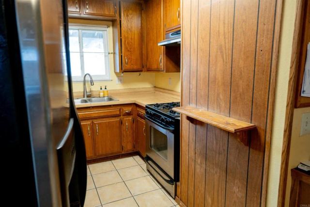 8048 Smokewood Dr, Santee, CA 92071