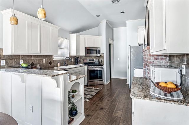 3012 NW 191st Terrace, Edmond, OK 73012