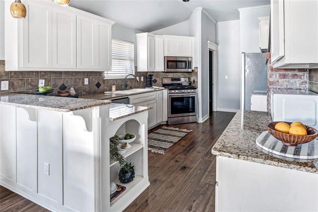 3012 NW 191st Terrace, Edmond, OK 73012